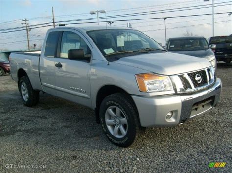 Radiant Silver Nissan Titan Sv King Cab X Exterior Photo