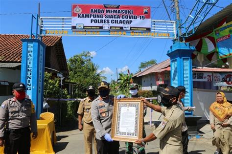 Cilacap Tetapkan Desa Siaga Covid 19 Pertama Di Desa Bulupayung