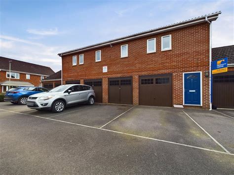 Mildenhall Way Kingsway Gloucester Gloucestershire Gl2 2 Bed