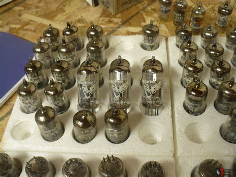 Many Vintage Amperex Bugle Boy Ecc Dj Preamplifier Tubes For Sale