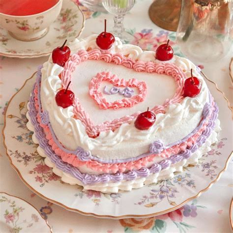 Vintage Heart Cake ️ Vintage Cake Classic Cake Cake Decorating