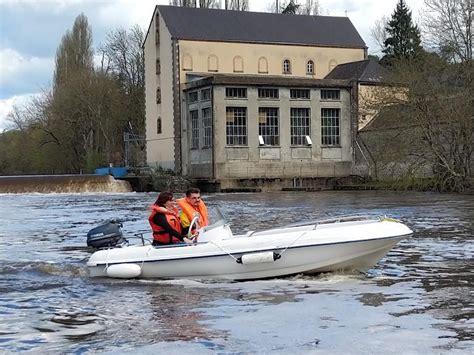 Bateaux Sans Permis Ar Nautik Entrammes Office De Tourisme De