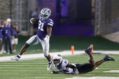 Vote Who Is Kansas State Footballs Top Returning Offensive Player For