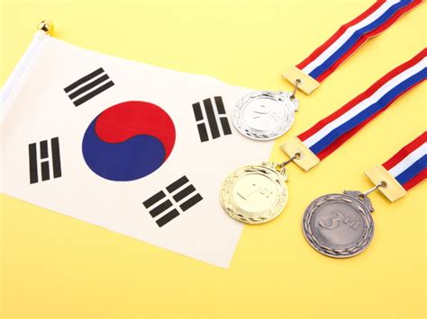 ‘한국은 새 발의 피 올림픽 메달 포상금 1위 국가는