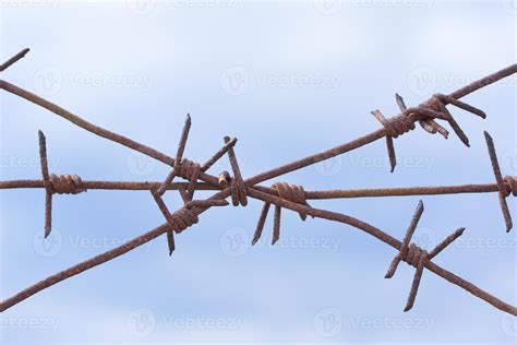 Rusty Barbed Wire 8172578 Stock Photo At Vecteezy