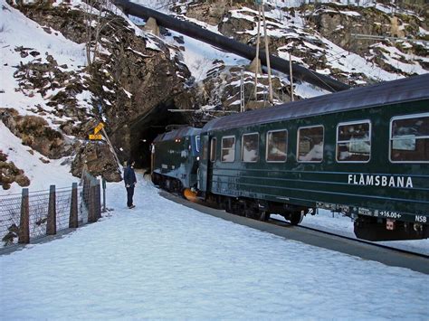 Natale Indimenticabile A Bordo Del Treno Dei Fiordi Norvegesi Tra Neve