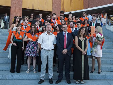 Ceremonia De Egresados De La Primera Promoci N Del Doble Grado En