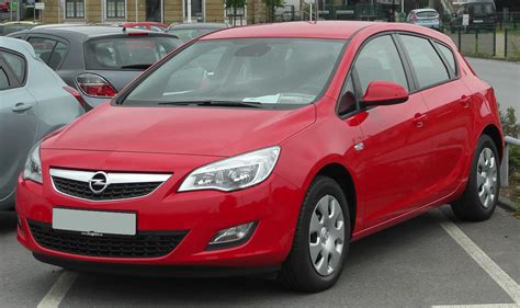 Opel Astra 1 4 EcoFLEX Image 10