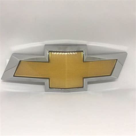 Genuine 95122569 Front Hood Grille Emblem (Fits: 2011 2016 Orlando) | eBay