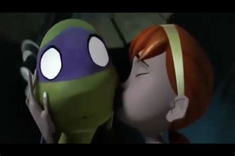 Tmnt 2022 Donatello And April Kiss