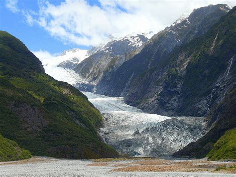 Visit Franz Josef and Fox Glacier in New Zealand