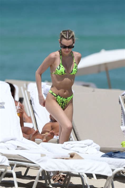 Sarah Snyder In Bikini CelebMafia