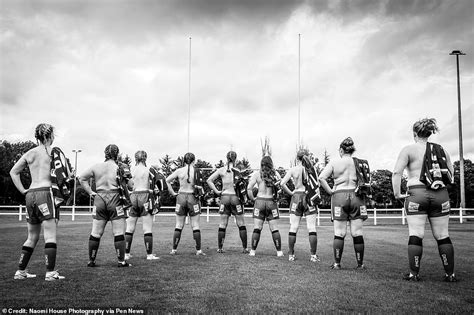 Women S Rugby Team Carlisle Cougars Strips Off For Naked Calendar