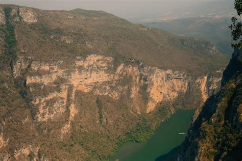 Ca N Sumidero Chiapas M Xico En El R O Grijalva Foto Premium