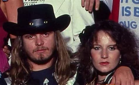 Lynyrd Skynyrd Band All The Beautiful People In