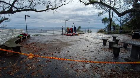 Homem cai de 15 metros ao tentar tirar foto em mirante de Florianópolis