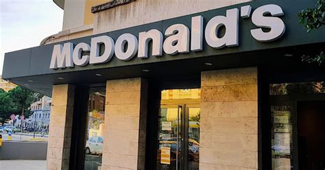 Roma Mcdonald S Cerca Addetti Ristorazione Per La Sede Di Piazza