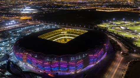 Catar inaugura Education City terceiro estádio da Copa de 2022