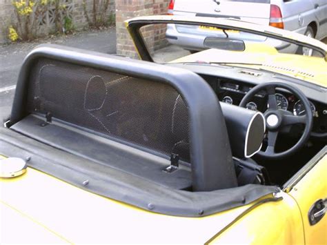 Spitfire Roll Bar and seat belt holder thingy. : Spitfire & GT6 Forum ...