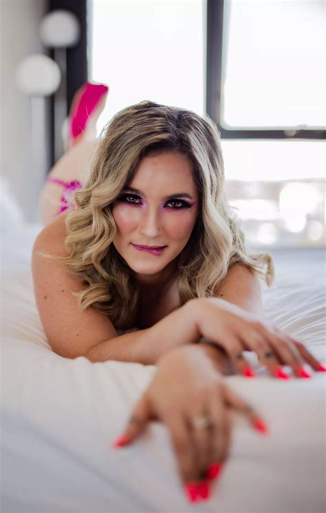 Waiting For You Nudes Lipbite NUDE PICS ORG