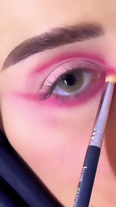 مكياج وردي 🩷 Makeup مكياج اكسبلور ميكب Makeupartist Makeuptutorial ميكاب ترند Youtube