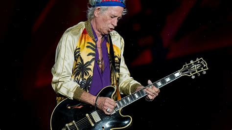 Rolling Stones’ Keith Richards reveals how arthritis changed his ...