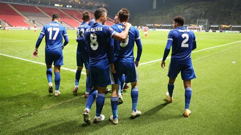 Vardy Rescues Point For Leicester To Qualify Foxes For Knockout Stages