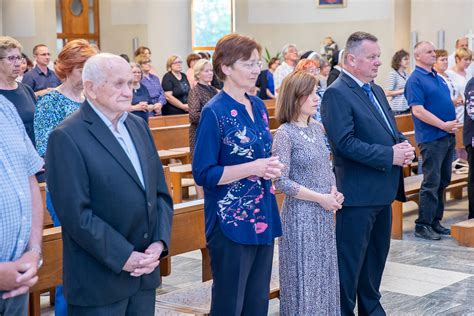 Dodjeljenja Odlikovanja Sv Kvirina Sisa Ka Biskupija