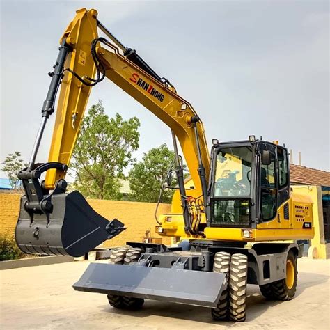 Shanzhong Brand Medium Wheel Excavator Factory Price Hydraulic Wd