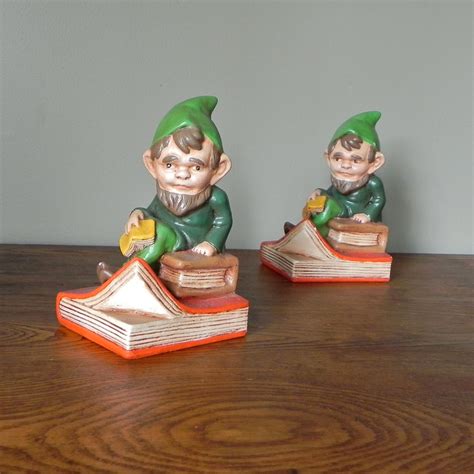 Letterology: Gnomes With Books