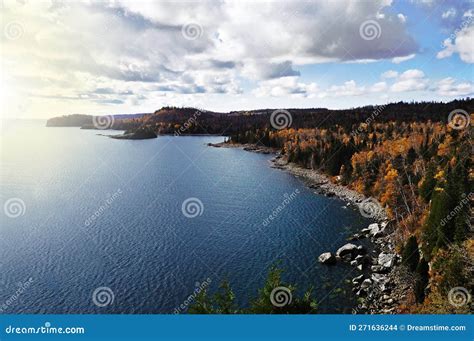 Fall Foliage Along the North Shore of Lake Superior in Northern ...