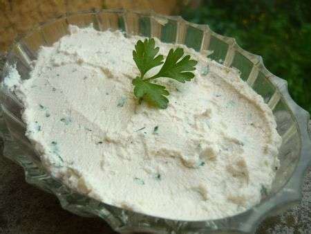 Fromage Tartiner L Ail Et Aux Fines Herbes Recette Ptitchef