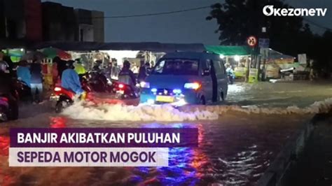 Banjir Rendam Akses Jalan Puluhan Sepeda Motor Mogok Video Dailymotion