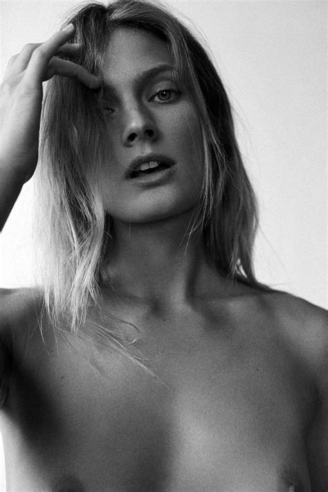 Constance Jablonski Nude Sexy Photos Scandal Planet