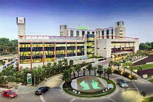 Top 12 best hospitals in Delhi India - idealmedhealth