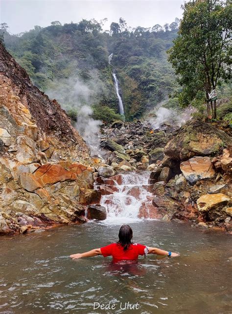 DI SINILAH CURUG DAN KAWAH KOMPAKAN CURUG CIKAWAH BOGOR