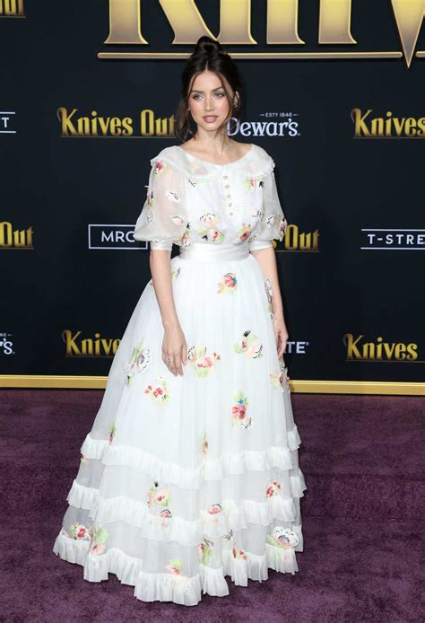 Ana de Armas Attends the Knives Out Premiere in Los Angeles 11/14/2019 ...