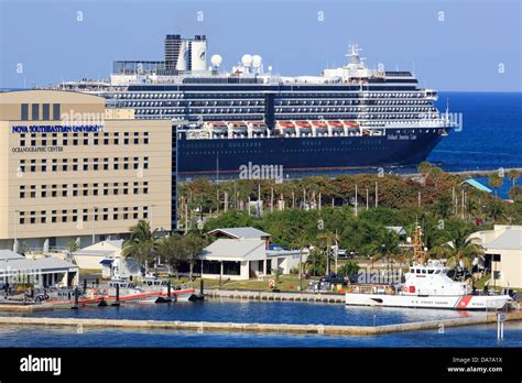 Holland America cruise ship in Port Everglades,Fort Stock Photo ...