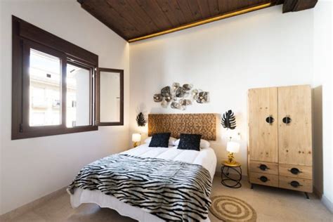 17 Sensational Mediterranean Bedroom Designs You Will Want To Live In