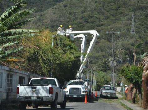 Surada En Orizaba Deja árboles Caídos Y Cortes De Energía Eléctrica