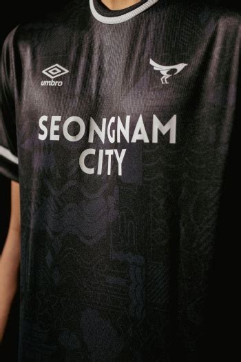 Seongnam Fc Umbro Home Kit Football Shirt Culture Latest