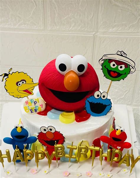 Elmo Birthday Cake, Food & Drinks, Homemade Bakes on Carousell