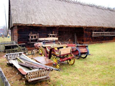 Asystent Adiunkt Kustosz W Dziale Historycznym W Muzeum Rolnictwa W