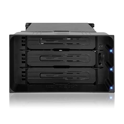 ICY DOCK FlexiDOCK MB830SP B Rack HDD Interne Garantie 3 Ans LDLC