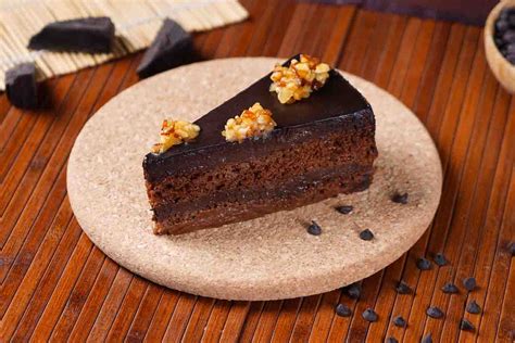 Order Chocolate Truffle Pastry From The Biryani Life On Eatsure