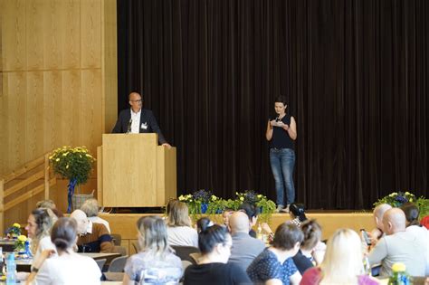 Geislingen Ukrainische Gefl Chtete Werden Von Ob Frank Dehmer