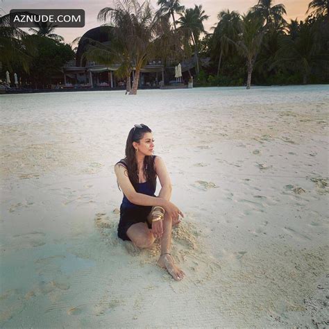 Hansika Motwani Hot Sexy Bold Pics Collection AZNude