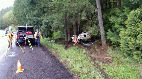 Driver Hits Trees Dies Near Clatskanie