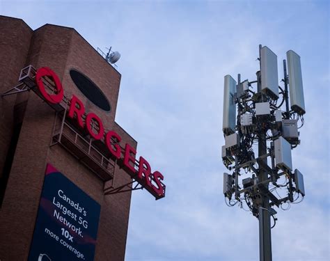 Rogers Lands Contract To Build Hundreds Of Cell Towers To Expand