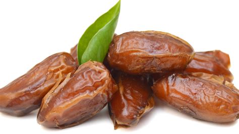 18 Types Of Date Fruits Explained